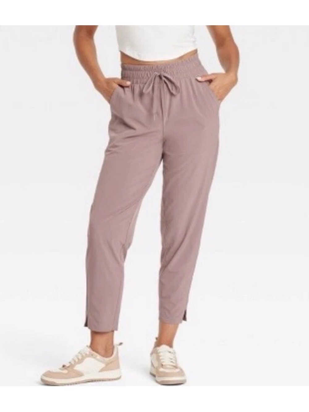 All in Motion Medium Woven Pant - NWT